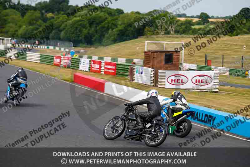 Vintage motorcycle club;eventdigitalimages;mallory park;mallory park trackday photographs;no limits trackdays;peter wileman photography;trackday digital images;trackday photos;vmcc festival 1000 bikes photographs